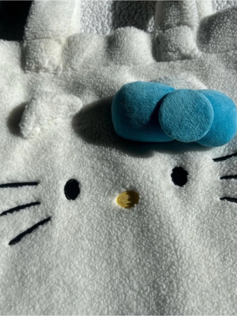 Forever 21 White Plush Hello Kitty Tote with Blue Bow